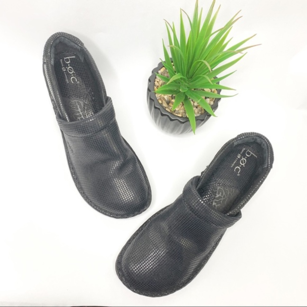 BORN CONCEPTS B.O.C Black Loafer Shoes 8.5